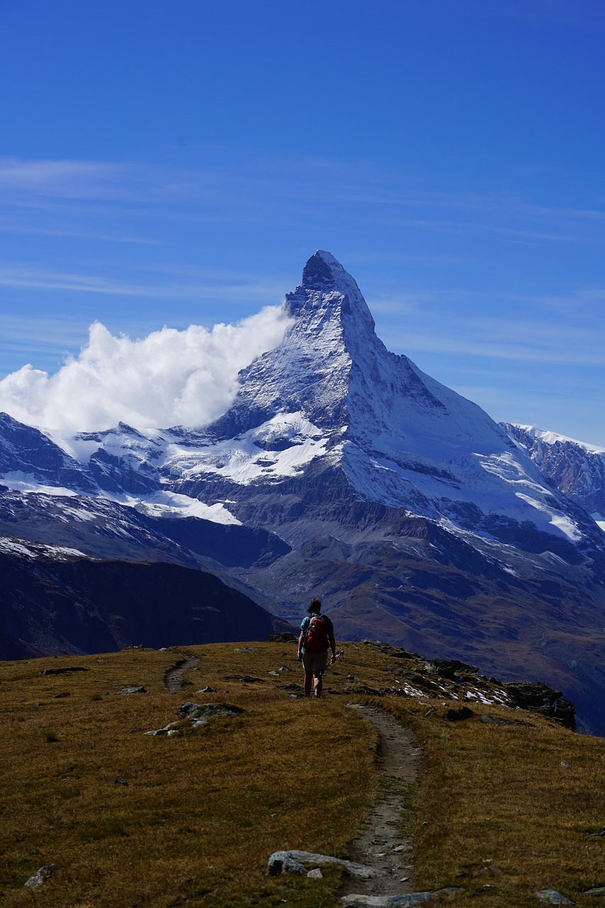 Matterhorn, Kalnas, Pieva, Žygiai, Zermatt, Šveicarija, Šventė, Valais, Puiku, Kalnų Viršūnė
