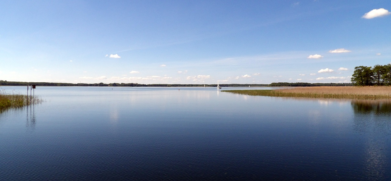 Mazury, Lenkija, Ežeras, Jachta, Burinė Valtis, Laivas, Marina, Pavasaris, Saulėtas, Dangus