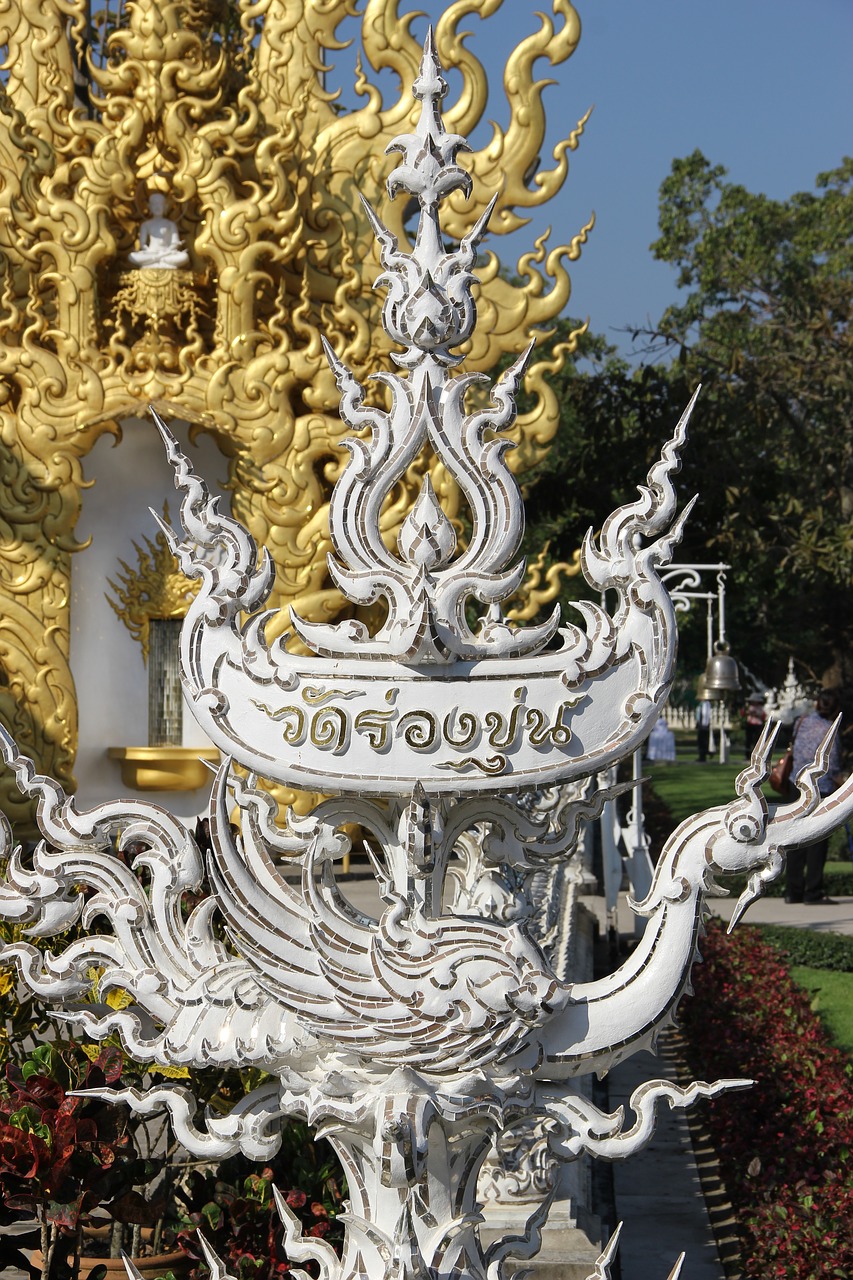 Priemonė, Wat Rong Khun, Baltoji Šventykla, Chiang Rai Provincija, Balta, Chiang Rai, Tailandas, Religija, Bažnyčia, Budistinis