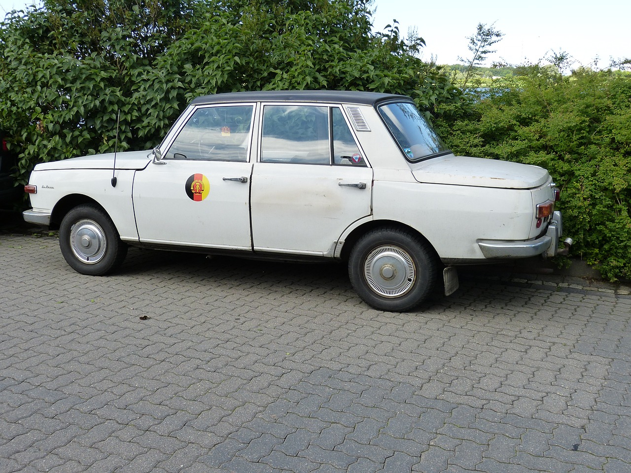 Mecklenburg West Pomerania,  Automatinis,  Pkw,  Istoriškai,  Automobiliai,  Transporto Priemonė,  Keleiviniai Automobiliai,  Išdrįsti,  Senas Automobilis,  Oldtimer