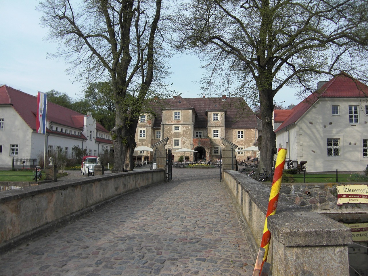 Mellentininas, Usedom, Mecklenburg West Pomerania, Moatiška Pilis, Pilis, Restoranas, Architektūra, Nemokamos Nuotraukos,  Nemokama Licenzija