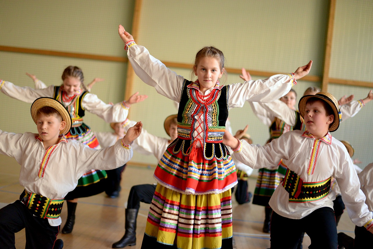 Melodija, Šokis, Suknelės, Tradicija, Kultūra, Nemokamos Nuotraukos,  Nemokama Licenzija