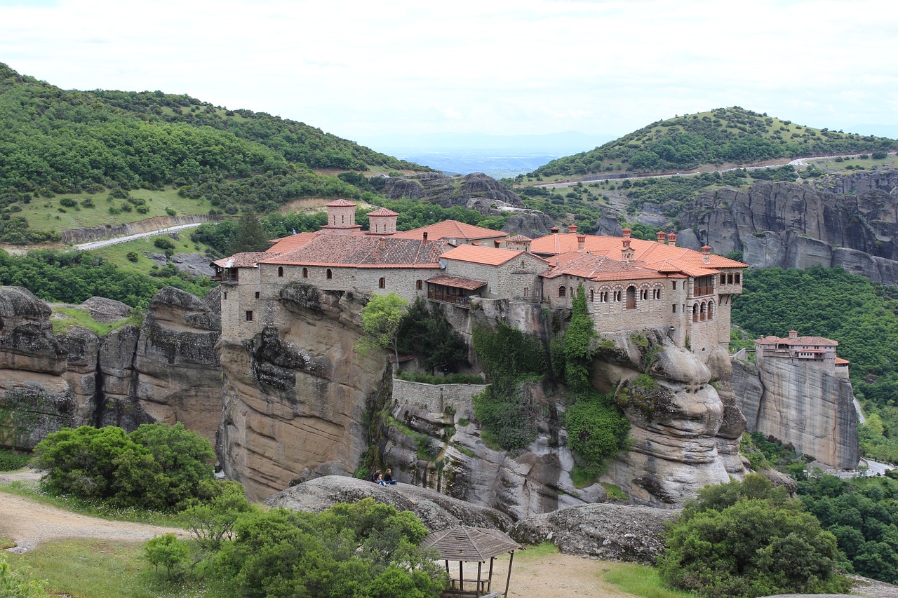 Meteora, Vienuolynas, Graikija, Kraštovaizdis, Religija, Pastatas, Akmenys, Kalnai, Nemokamos Nuotraukos,  Nemokama Licenzija