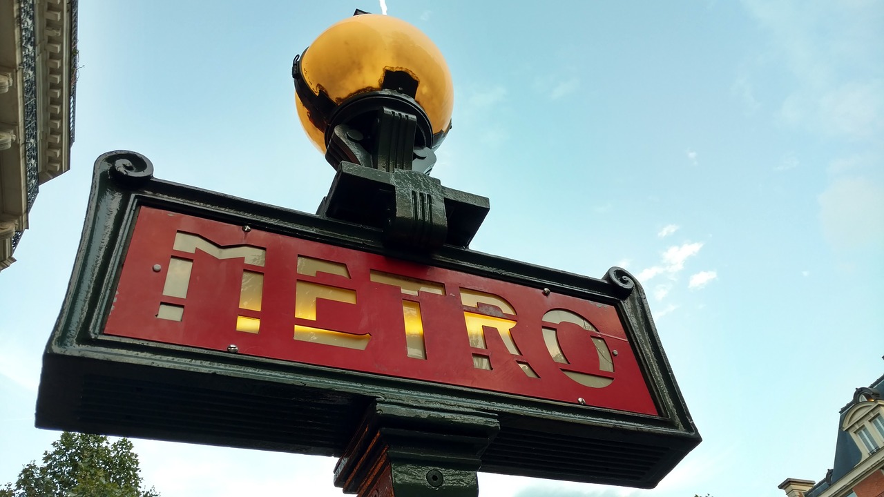 Metro Ženklas, Metro Stotis, Paris Metro, Ženklas, Miestas, Metro, Traukinys, Metro, Po Žeme, Paris