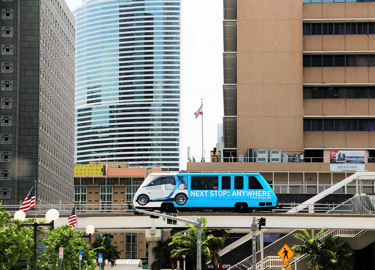 Miami, Miami Noriel Metromover, Hochbahn, Monorailas, Transporto Priemonė, Keleiviai, Metropolis, Florida, Usa, Viešosios Transporto Priemonės