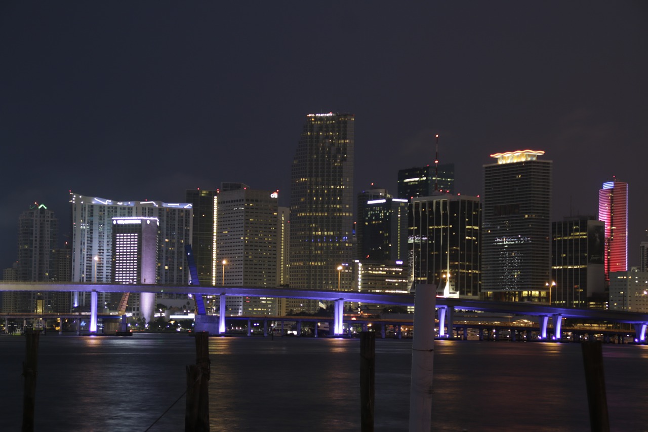 Miami, Naktis, Miestas, Florida, Panorama, Usa, Miesto Panorama, Centro, Architektūra, Vanduo
