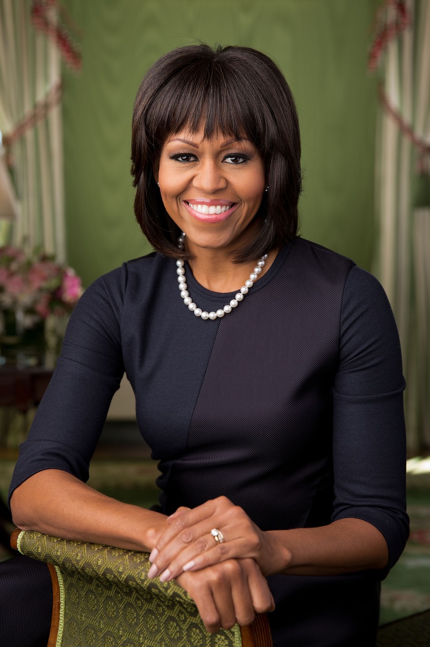 Michelle Obama, 2013, Oficialus Portretas, Jungtinių Valstijų Prezidento Žmona, Pirmoji Ponia, Afroamerikietis, Žaliasis Kambarys Baltos Namo, Barack Hussein Obama, Moteris, Šypsosi