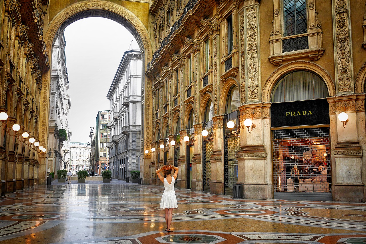 Milanas, Italy, Architektūra, Šokis, Arcade, Apsipirkimas, Arkos, Istoriškai, Moteris, Nemokamos Nuotraukos