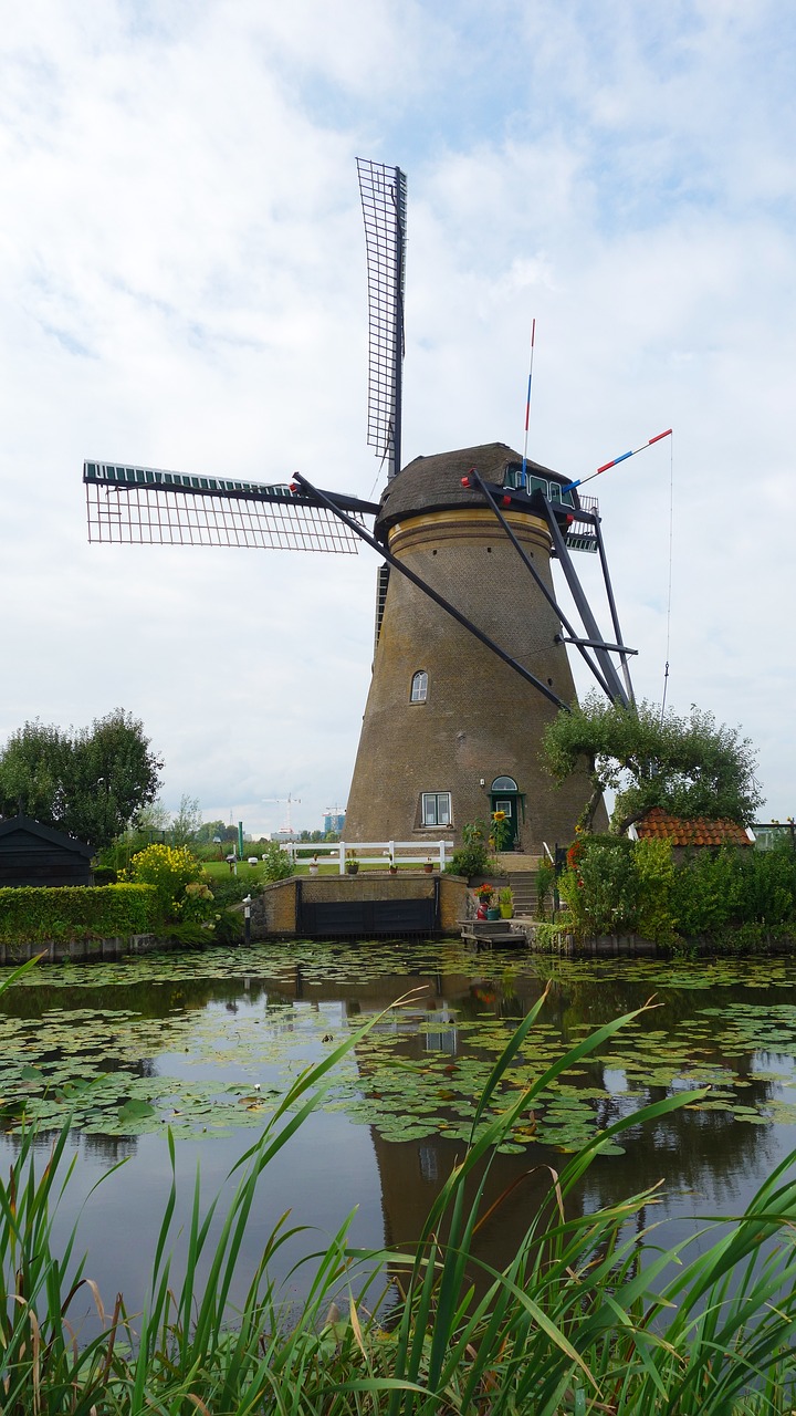 Malūnas, Vėjo Malūnas, Kinderdijk, Kultūros Paveldas, Vėjo Malūnas, Kraštovaizdis, Olandų Kraštovaizdis, Holland, Nyderlandai, Istorinis Pastatas