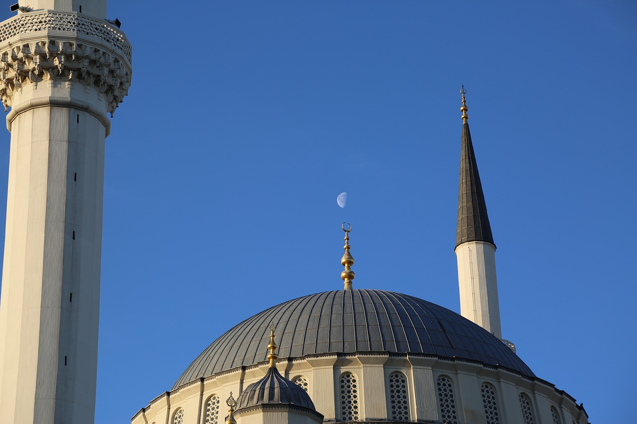 Minaretas,  Architektūra,  Religija,  Kelionė,  Dangus,  Mėnuo,  Cami,  Be Honoraro Mokesčio, Nemokamos Nuotraukos,  Nemokama Licenzija