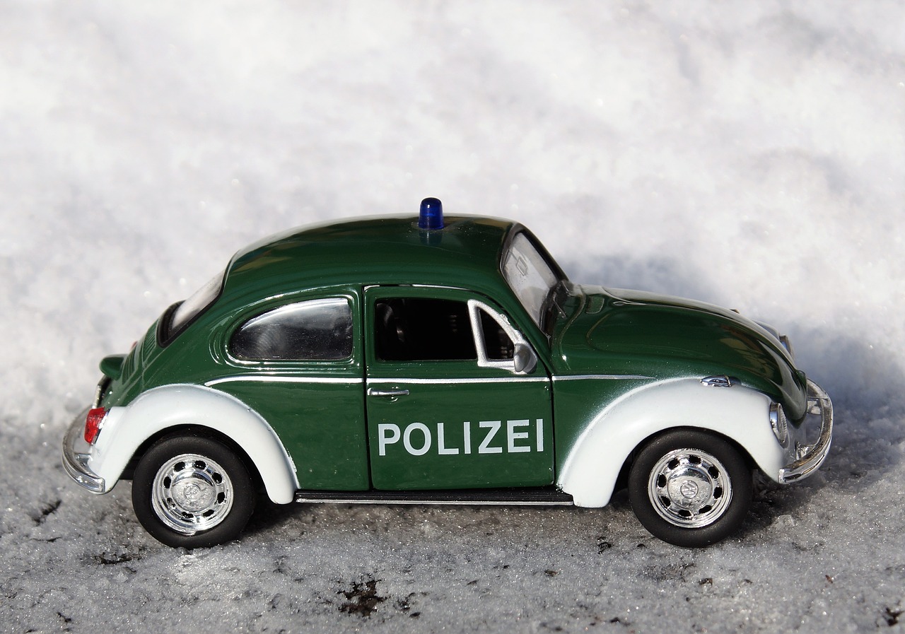 Modelis Automobilis, Automatinis, Vw, Oldtimer, Modelis, Transporto Priemonės, Vabalas, Policija, Sniegas, Nemokamos Nuotraukos