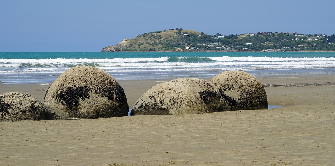 Moeraki Rieduliai, Naujoji Zelandija, Dideli Rutuliai, Moeraki, Rokas, Otago, Kranto, Akmenys, Papludimys, Nemokamos Nuotraukos