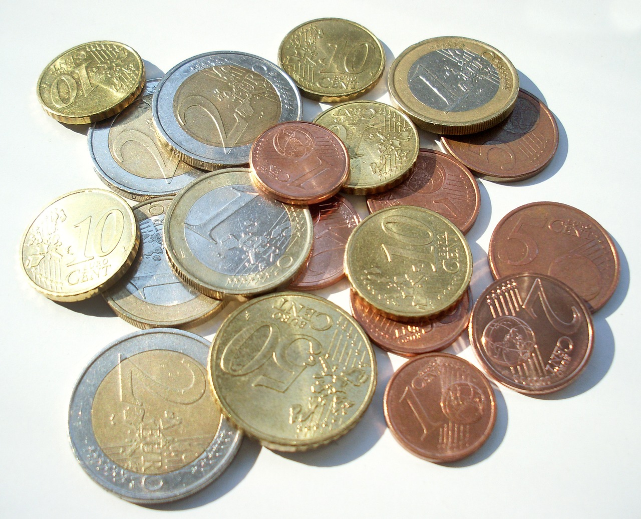 Pinigai, Monetos, Laisvas Keitimas, Euras, Centas, Specie, Metaliniai Pinigai, Finansai, Euro Centai, Nemokamos Nuotraukos