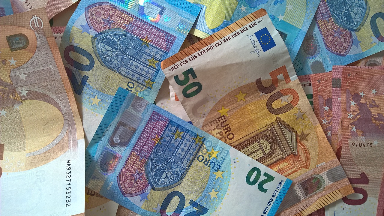 Pinigai, Banknotai, Euras, Banknotas, Pinigai Ir Pinigų Ekvivalentai, Euro Banknotai, 50 Eurų, Nemokamos Nuotraukos,  Nemokama Licenzija