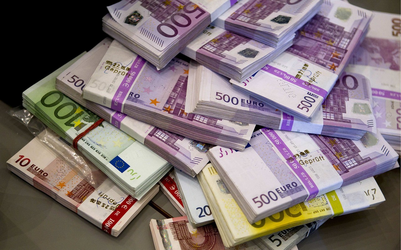 Pinigai, Euras, Pinigai, Valiuta, Sąskaitą, Nemokamos Nuotraukos,  Nemokama Licenzija