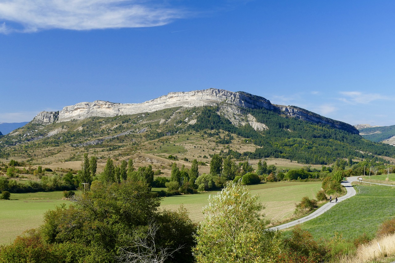 Monges, St Geniez, Préalpes, Klasifikuojami Keliai Saulė, Nemokamos Nuotraukos,  Nemokama Licenzija