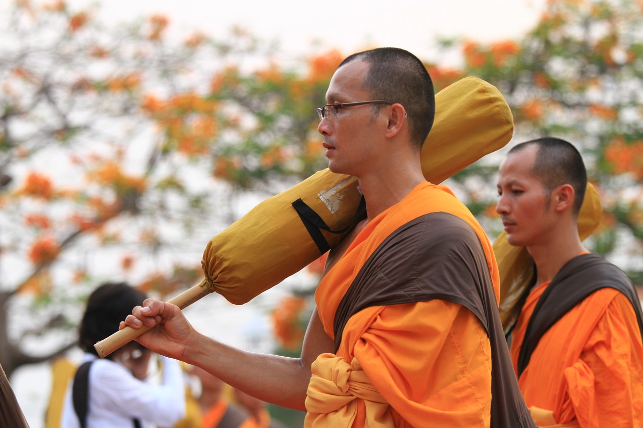 Vienuoliai, Oranžinė, Drabužiai, Budistams, Budizmas, Vaikščioti, Tajų, Wat, Phra Dhammakaya, Šventykla