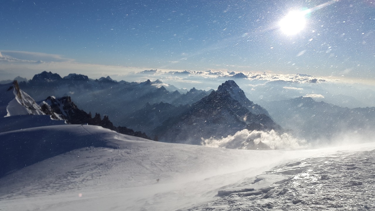Mont Blanc, Blizzard, Persiųsti, Aukšti Kalnai, Alpių, Chamonix, Sniegas, Kalnai, France, Vienatvė