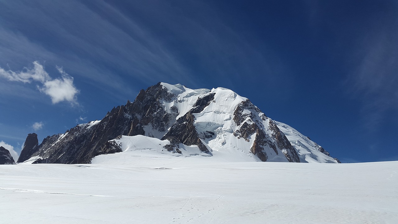 Mont Blanc Du Tacul, Aukšti Kalnai, Alpių, Chamonix, Sniegas, Kalnai, France, Vienatvė, Ledynas, Europa