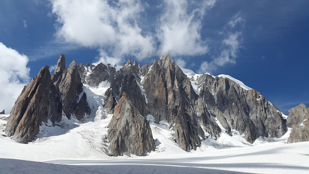 Mont Blanc Du Tacul, Aukšti Kalnai, Alpių, Chamonix, Sniegas, Kalnai, France, Vienatvė, Ledynas, Europa