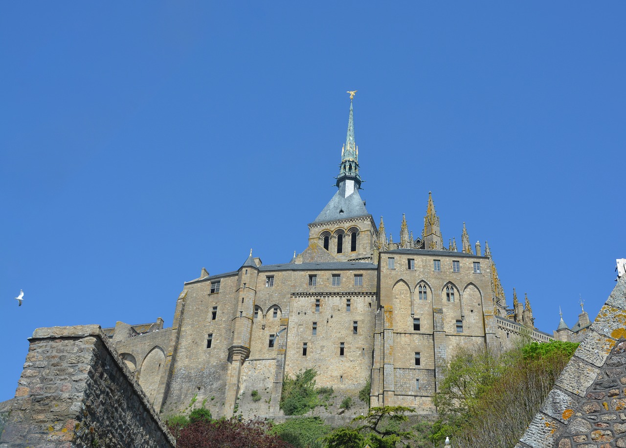 Mont Saint Michel,  Bay Of Mont-Saint-Michel,  Abbey,  Normandija,  Rocky Sala,  Dirbti,  Prancūzija,  Turizmo Svetainė,  Turistai,  Šventė