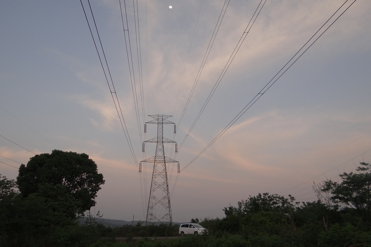 Moonrise, Mėnulis, Elektrinis Pilonas, Elektrinis Bokštas, Kalnai, Shimoga, Karnataka, Indija, Nemokamos Nuotraukos,  Nemokama Licenzija