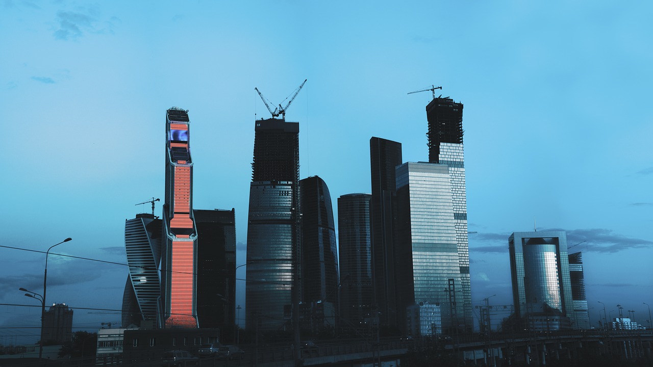 Maskvos Miestas, 2017, Didelis Dydis, Moscow, Stiklas, Mėlynas, Architektūra, Langas, Dangoraižis, Tamsiai Mėlynas Dangus