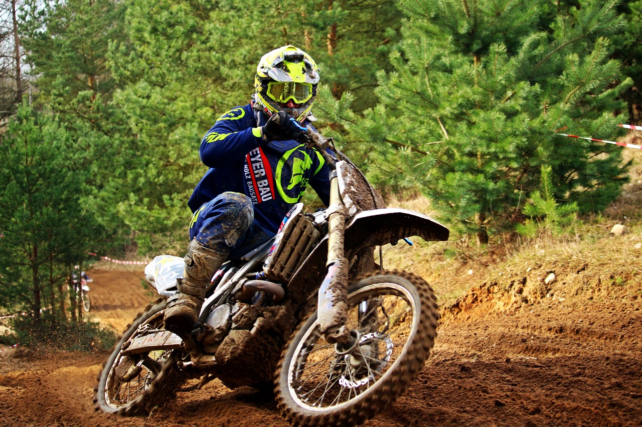 Motokroso, Enduro, Dirtbike, Motociklas, Motokroso Važiavimas, Motorsportas, Sportininkai, Motociklininkas, Sportas, Lenktynės