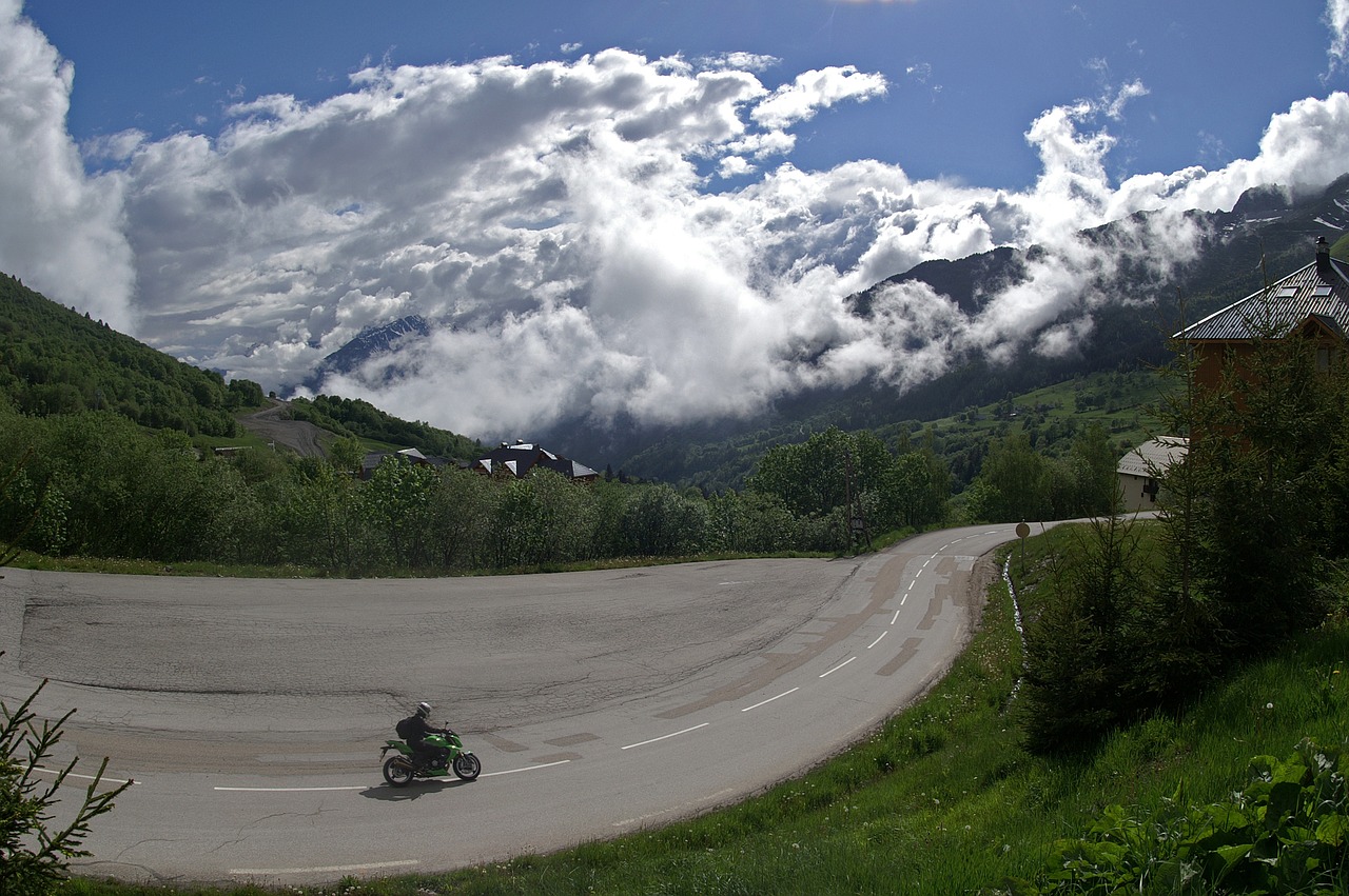 Motociklas,  Kreiserinis,  Jodinėjimas,  Dviratis,  Gamta,  Kalnas,  Panoraminis,  Kelionė,  Kraštovaizdis,  Turistinis