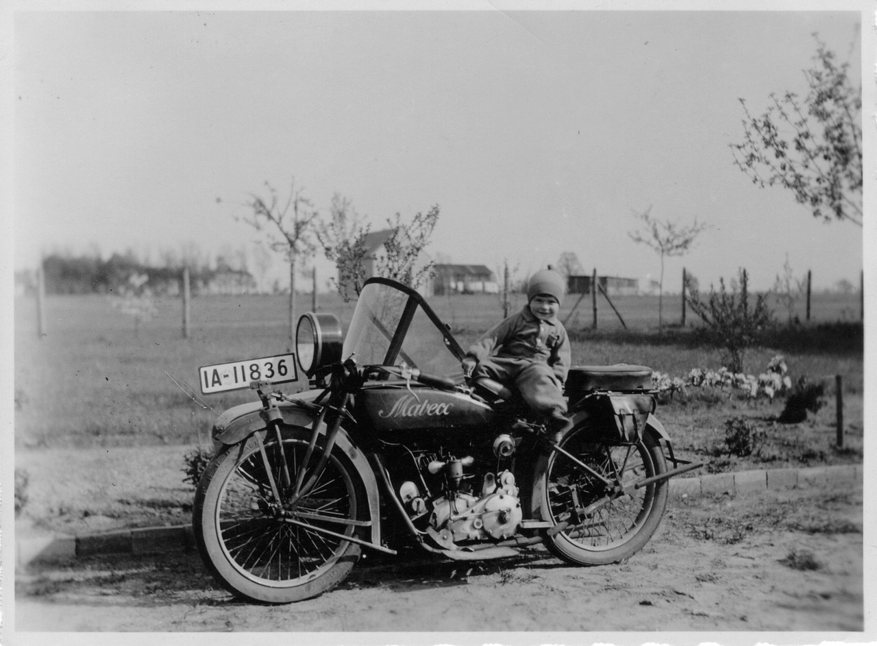 Motociklas, Mabeco, Oldtimer, Senas Motociklas, 750 Cc, 2 Cilindrai, Istoriškai, Originalas, Fotografija, Judėjimas