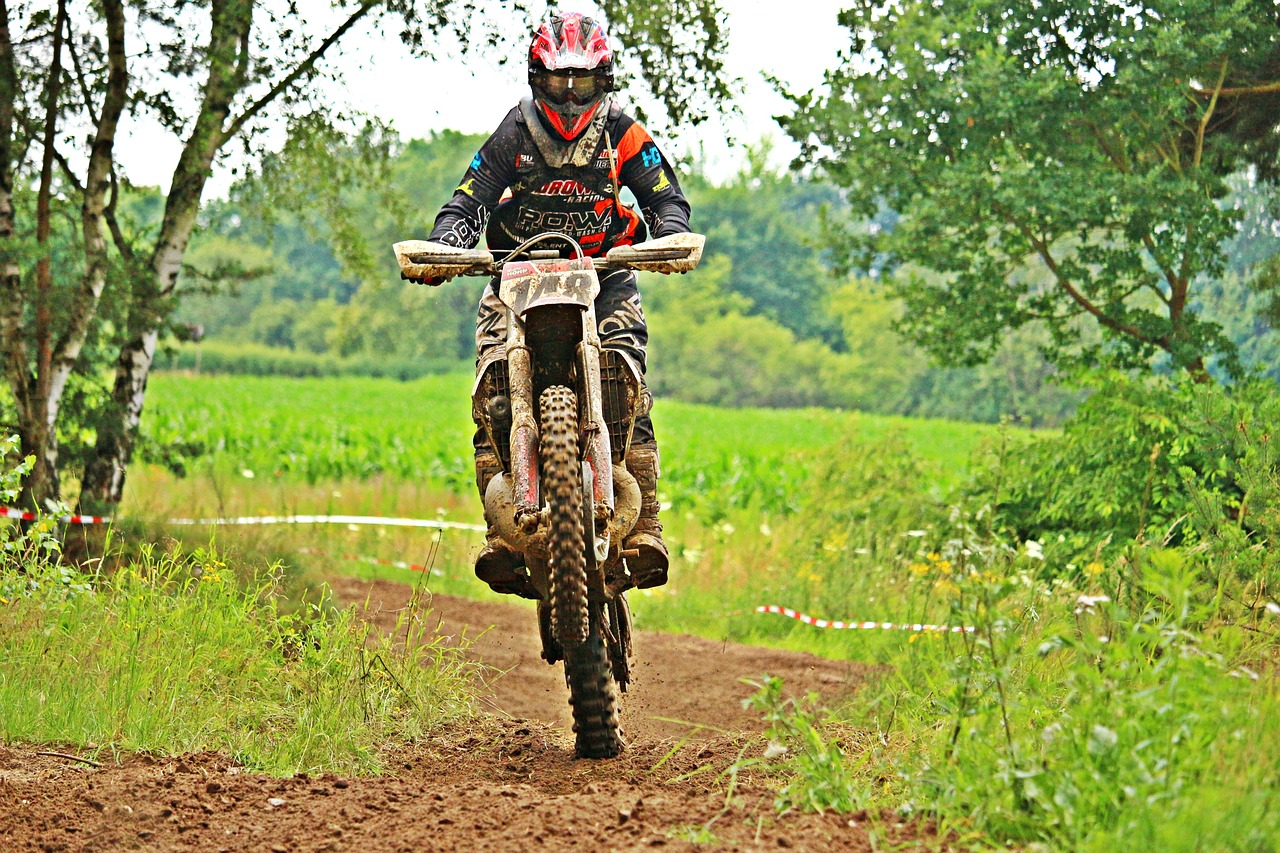 Motociklas, Dirtbike, Motokroso, Enduro, Motokroso Važiavimas, Motociklų Sportas, Veiksmas, Purvo Nuoma, Sportininkai, Motociklininkas