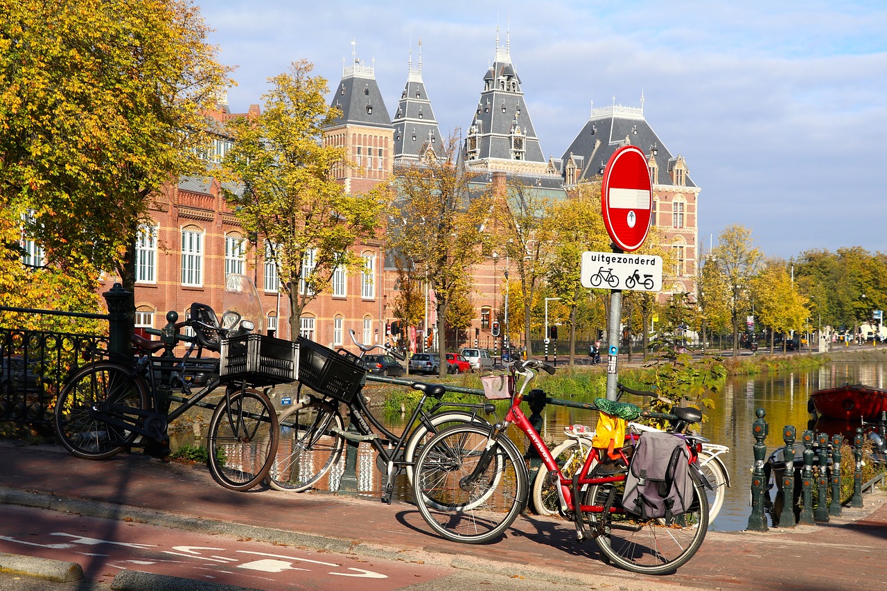 Motociklų,  Miestas,  Kelių,  Transportas,  Miesto Zona,  Kelionė,  Architektūra,  Dviračiu Sportas,  Amsterdamas,  Rijksmuseum