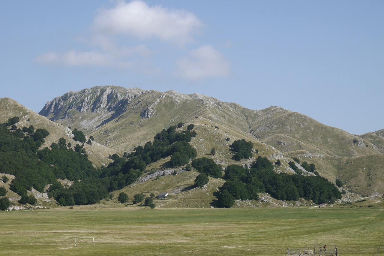 Kalnas, Žalias, Dangus, Gamta, Rokas, Kietas, Vasara, Kraštovaizdis, Kalnai, Žolė