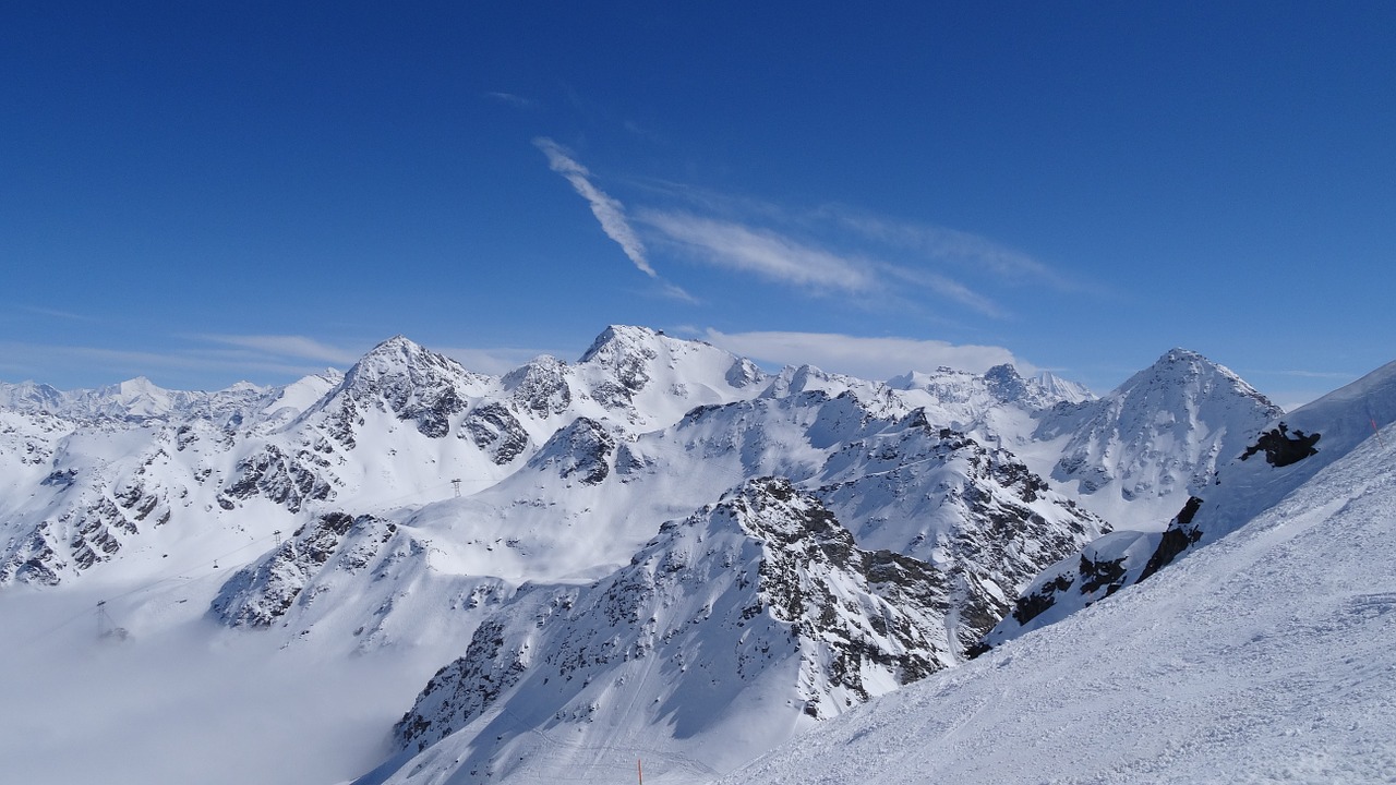 Kalnas, Alpės, Kraštovaizdis, Gamta, Aukščiausiojo Lygio Susitikimas, Hautes Alpes, Žiema, Slidinėjimas, Dangus, Mėlynas