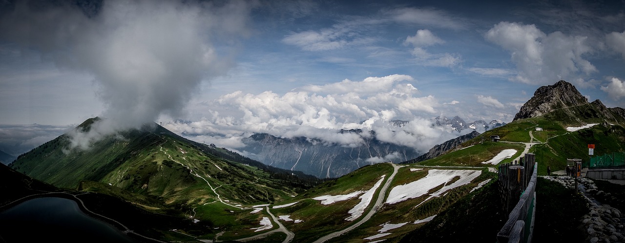 Kalnas, Ežeras, Sniegas, Žygiai, Kleinwalsertal, Austria, Debesys, Milžiniškas, Aukštas, Kalnų Geležinkelis