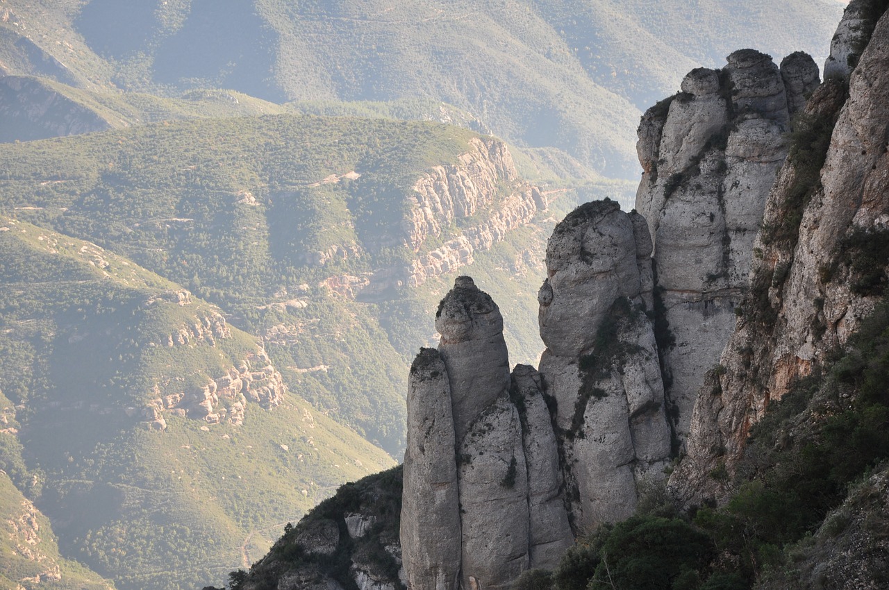 Kalnas, Kraštovaizdis, Gamta, Montes, Dangus, Ispanija, Panoraminis, Kalnų Peizažas, Žalias, Monserrat