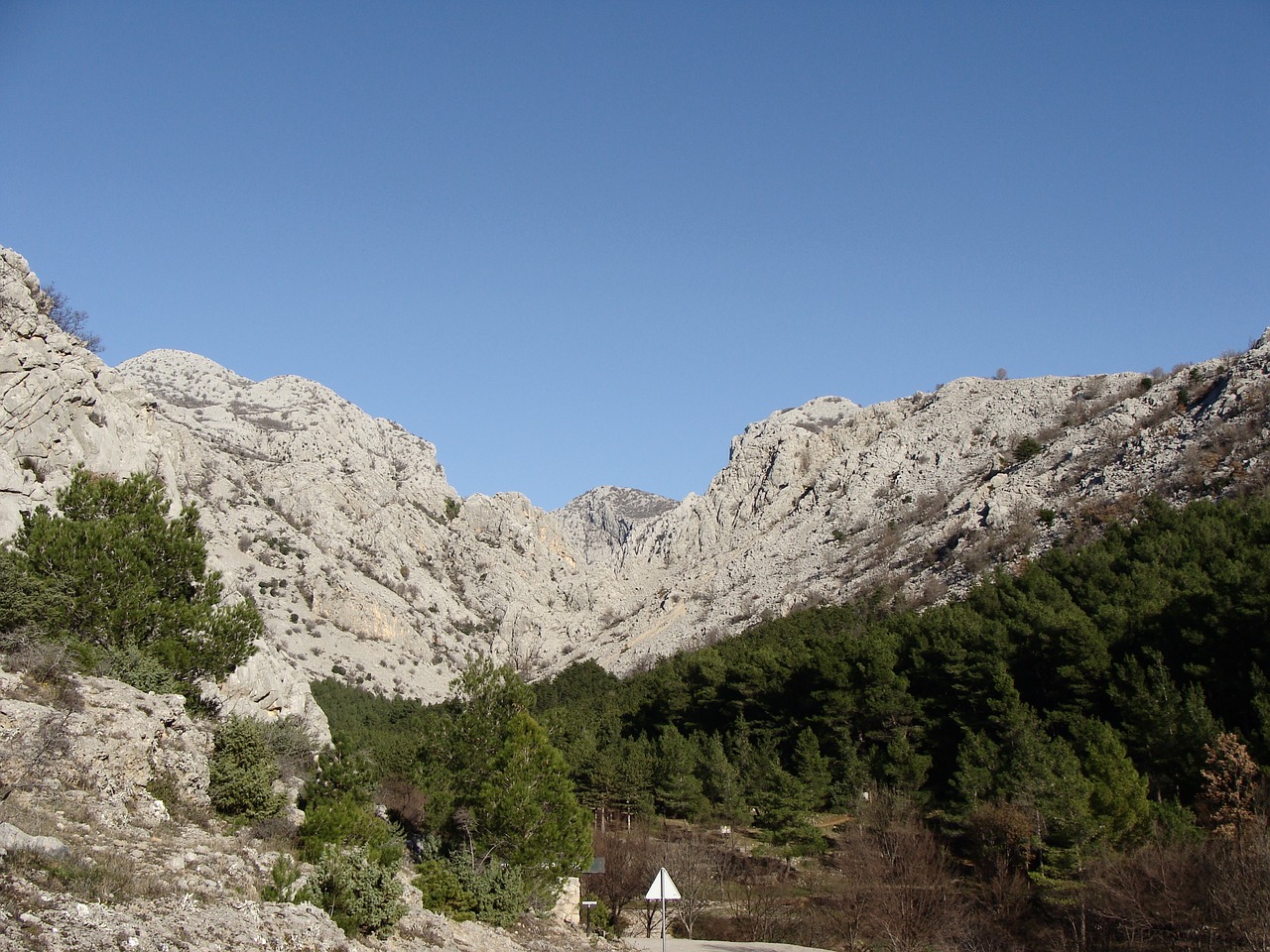 Kalnas, Saulėta Diena, Dangus, Žemes, Kraštovaizdis, Miškas, Peizažas, Lauke, Aplinka, Natūralus