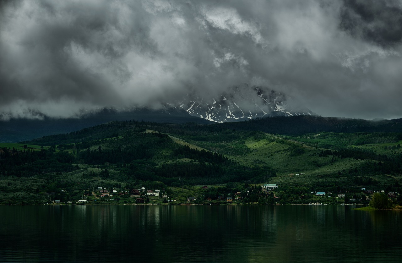 Kalnas, Highland, Tamsi, Debesis, Dangus, Aukščiausiojo Lygio Susitikimas, Kraigas, Kraštovaizdis, Gamta, Slėnis