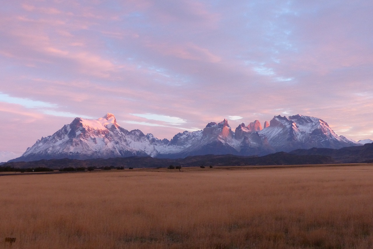 Kalnas,  Kraštovaizdis,  Dangus,  Panorama,  Kelionė,  Aušra,  Vaizdingas,  Kalnų Viršūnių Susitikimas,  Didingas,  Torres Del Paine