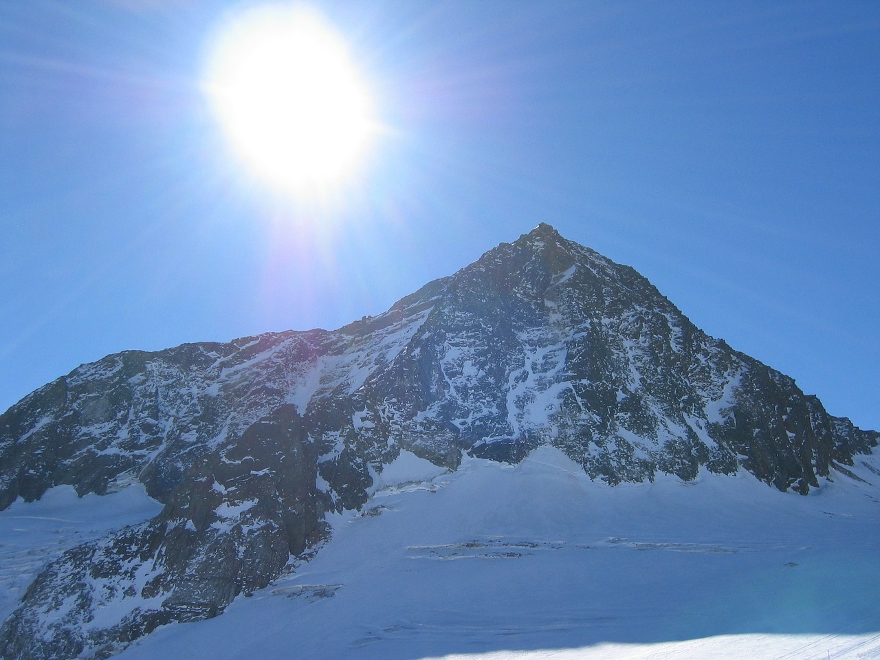 Kalnų Panorama, Stubai, Žiema, Saulės Šviesa, Kalnas, Snieguotas, Kalnai, Alpių, Stubaieralpen, Sniegas