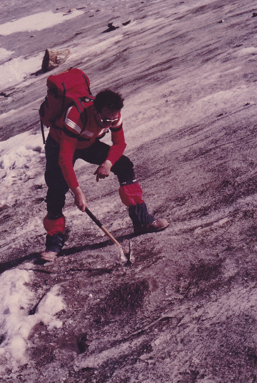 Alpinistas, Ledynas, Alpių, Alpinizmas, Aukšti Kalnai, Aukštybinių Kalnų Kelionė, Šveicarija, Eisfeld, Gamta, Šaltas