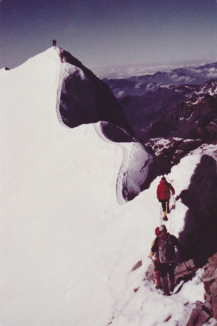 Alpinistas, Alpių, Alpinizmas, Aukštybinių Kalnų Kelionė, Šveicarija, Aukšti Kalnai, Ledynas, Serija 4000, Valais, Įvedimas