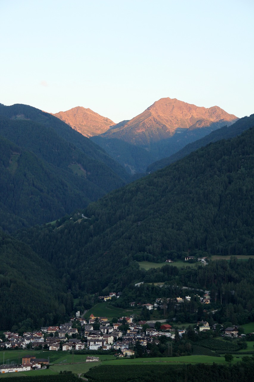 Kalnai, Kaimas, Alpių, Tyrol, Alm, Italy, Nemokamos Nuotraukos,  Nemokama Licenzija