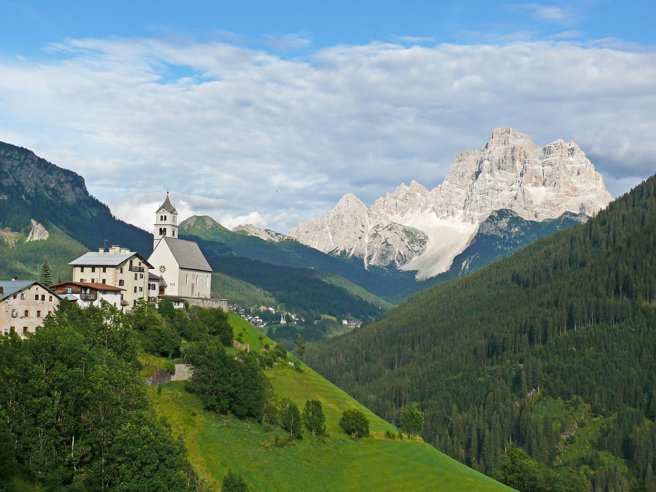 Kalnai, Dolomitai, Kaimas, Nemokamos Nuotraukos,  Nemokama Licenzija