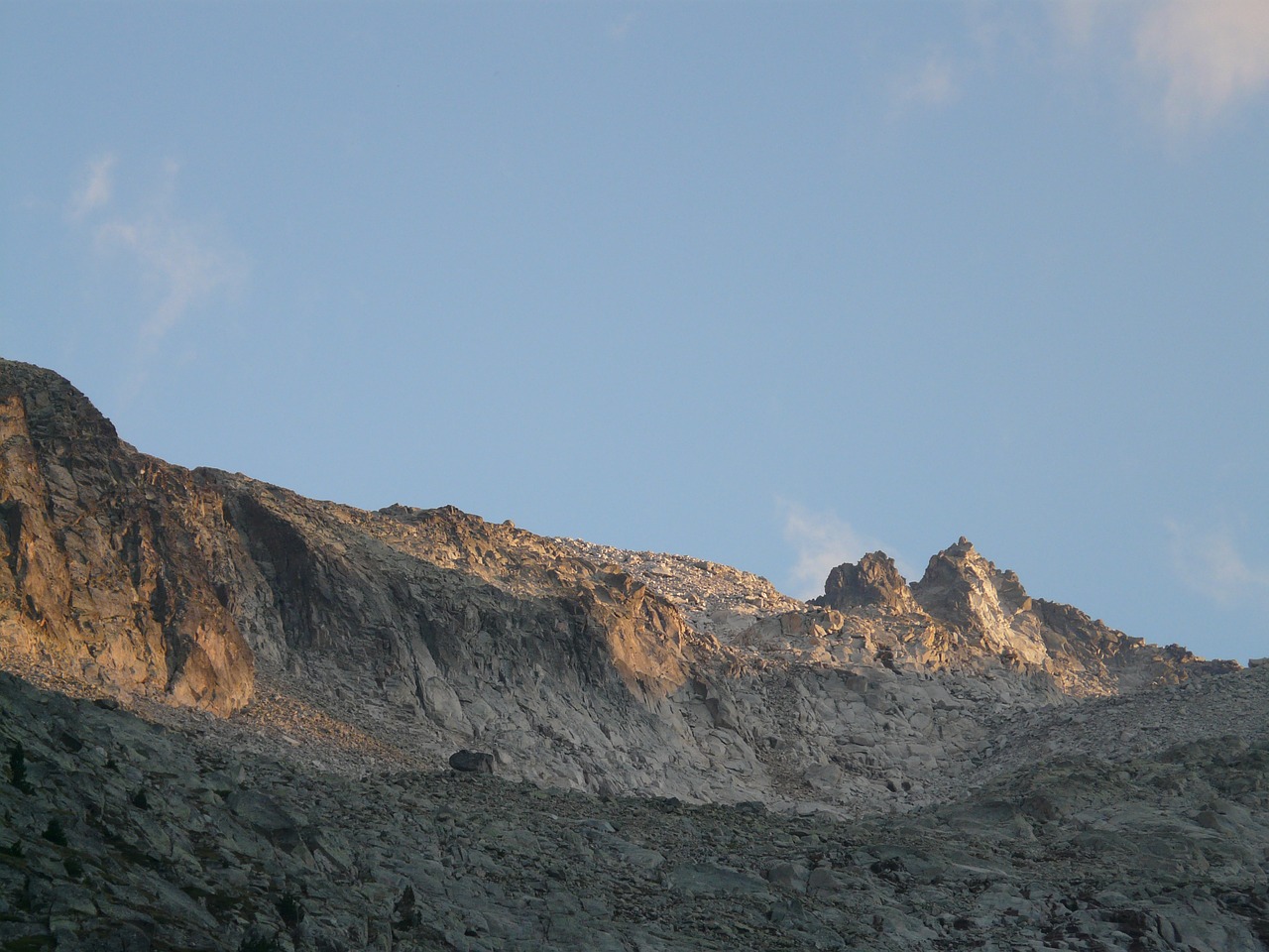 Kalnai, Alpių, Rokas, Sluoksnis, Pico Aneto, Pirėnai, Pico De La Maladeta, Nemokamos Nuotraukos,  Nemokama Licenzija
