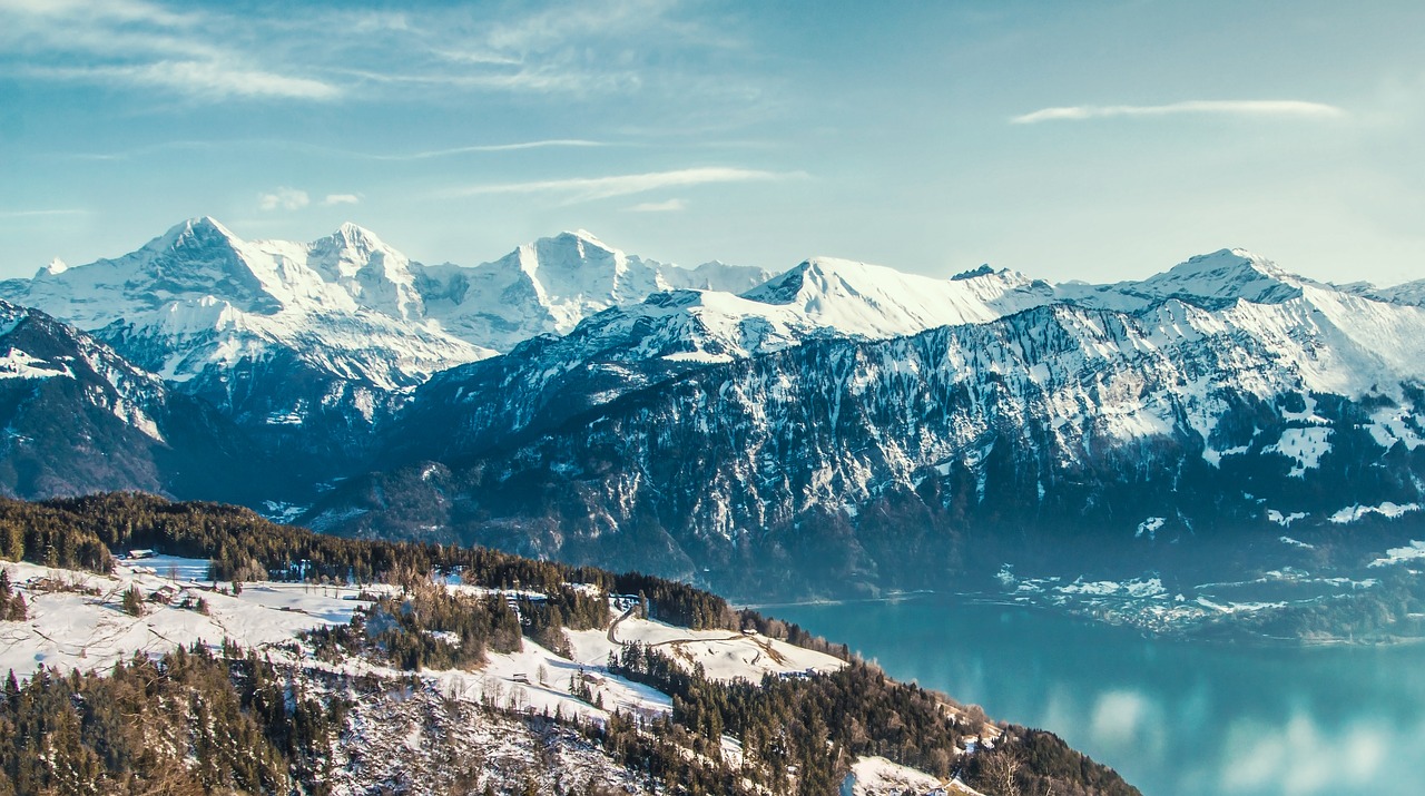 Kalnai, Ežeras, Žiema, Beatenberg, Kraštovaizdis, Alpių, Gamta, Miškas, Vanduo, Šveicarija