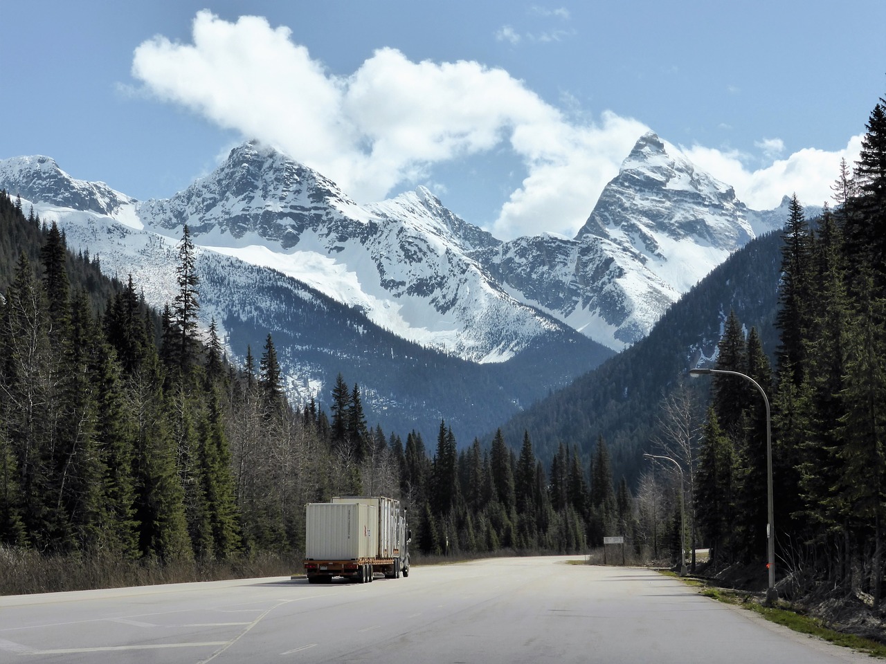 Kalnai, Sniegas, Gamta, Žiema, Kraštovaizdis, Nacionalinis Parkas, Revelstoke, Kanada, Transportas, Sunkvežimis