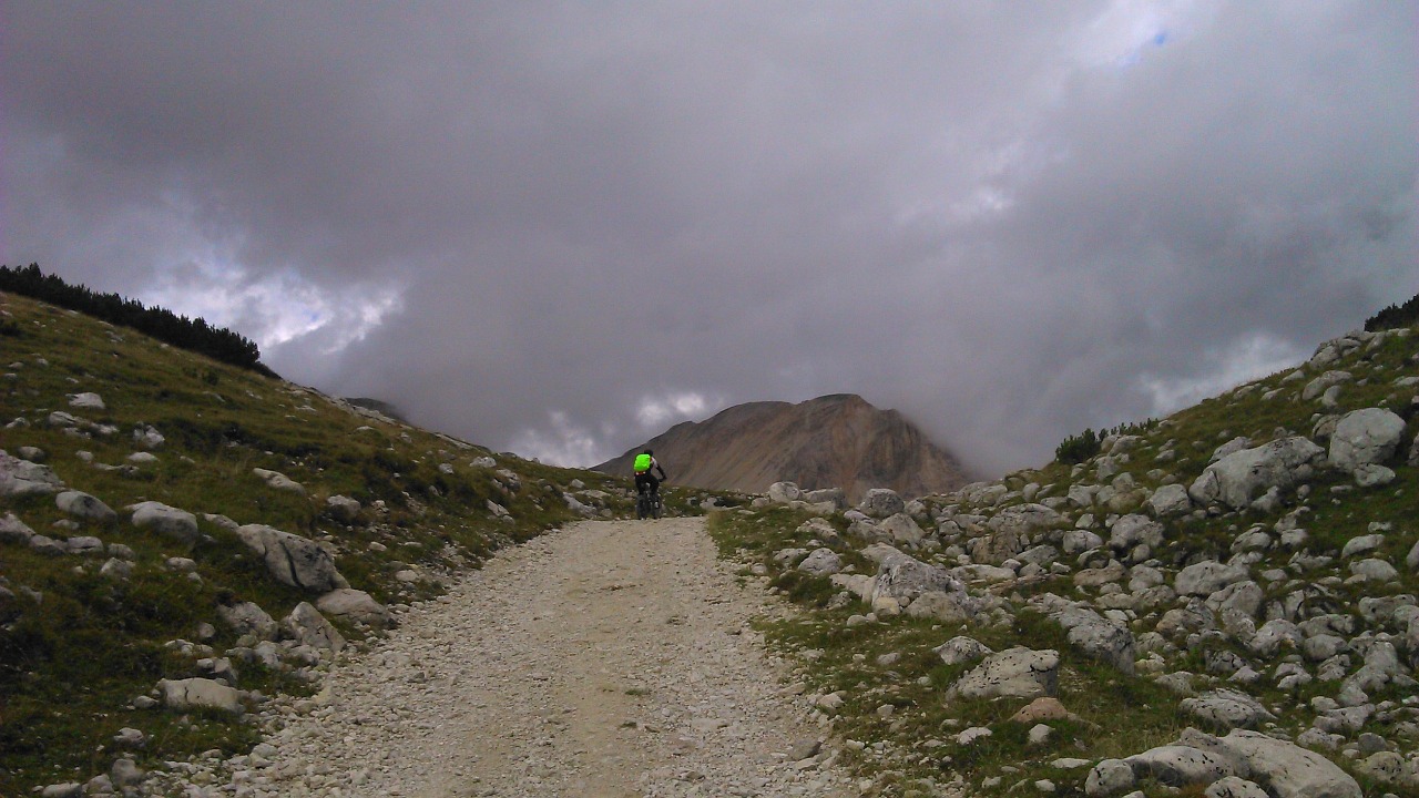 Kalnai, Dolomitai, Italy, Žygiai, South Tyrol, Kraštovaizdis, Vasara, Žygis, Alpių, Debesuotumas