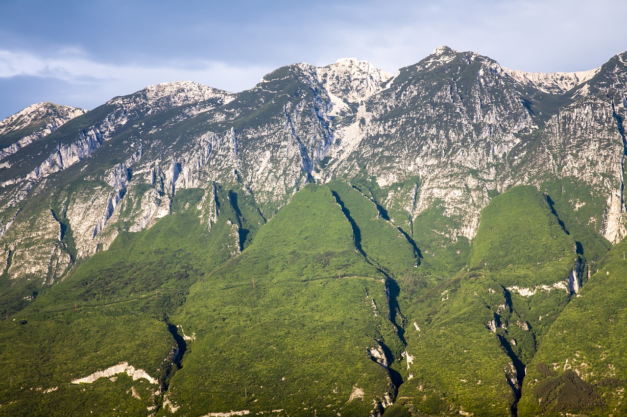 Kalnuose, Garda, Kalnai, Miškas, Italy, Ežeras, Vaizdas, Kraštovaizdis, Bankas, Nemokamos Nuotraukos