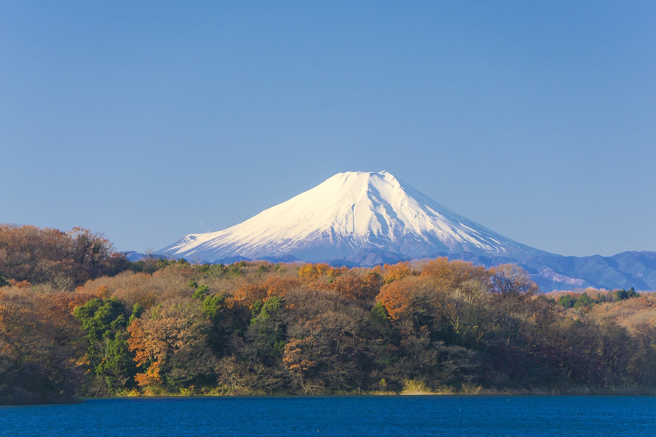 Mt Fuji, Japonija, Mėlynas Dangus, Kalnas, Natūralus, Rudens Lapai, Pasaulio Paveldo Vieta, Sayama Ežeras, Kraštovaizdis, Sietam Kalnas